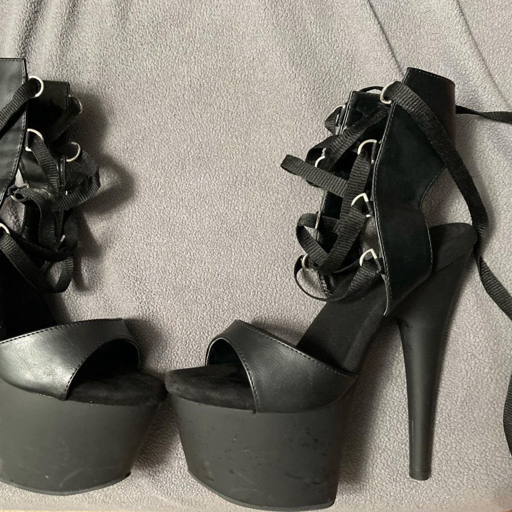 7 inch lace up Pleasers dancer shoes